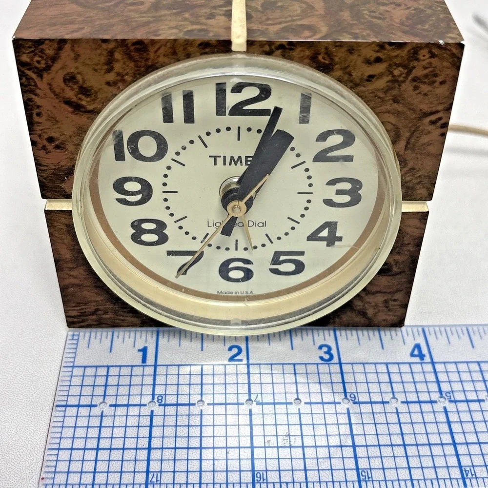 Timex Alarm Clock 1970s Vintage Model 7416-3 Brown Cream No Light